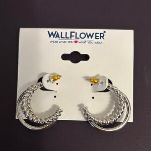 Wallflower Twisted Silver Hoop Earrings